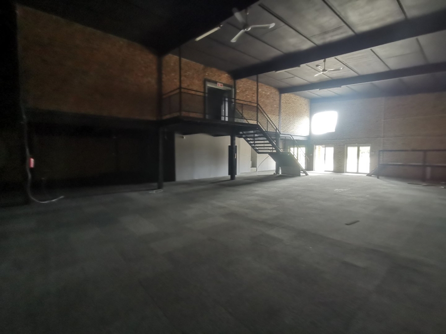 To Let commercial Property for Rent in Flamwood North West